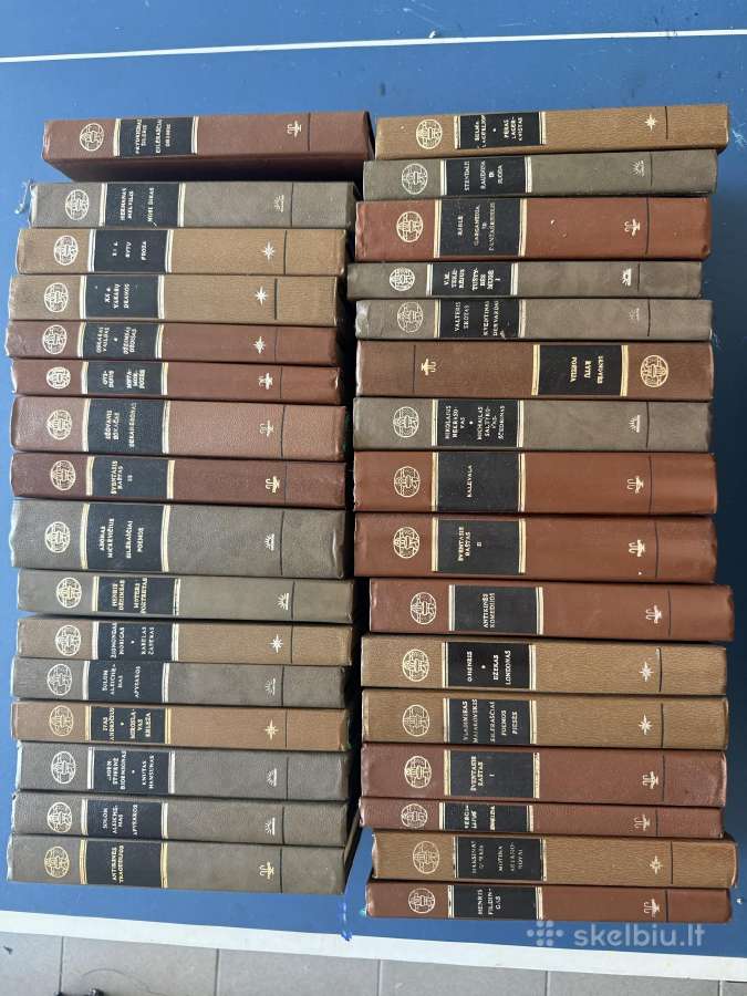 Pasaulinės. Literaturos knygų kolekcija