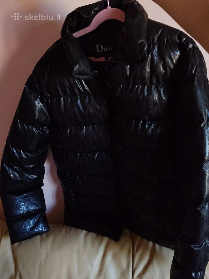 Dior striukė m