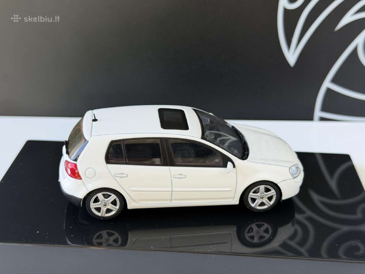 VW Golf V 1:43 - nuotraukos Nr. 5