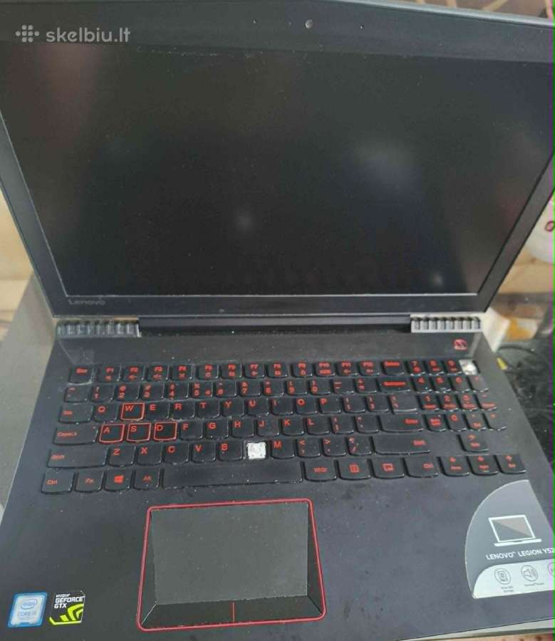 Lenovo Legion Y520 dalims