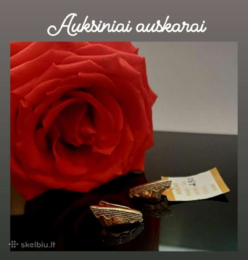 Auksiniai auskarai