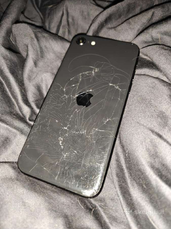 iPhone se 2020