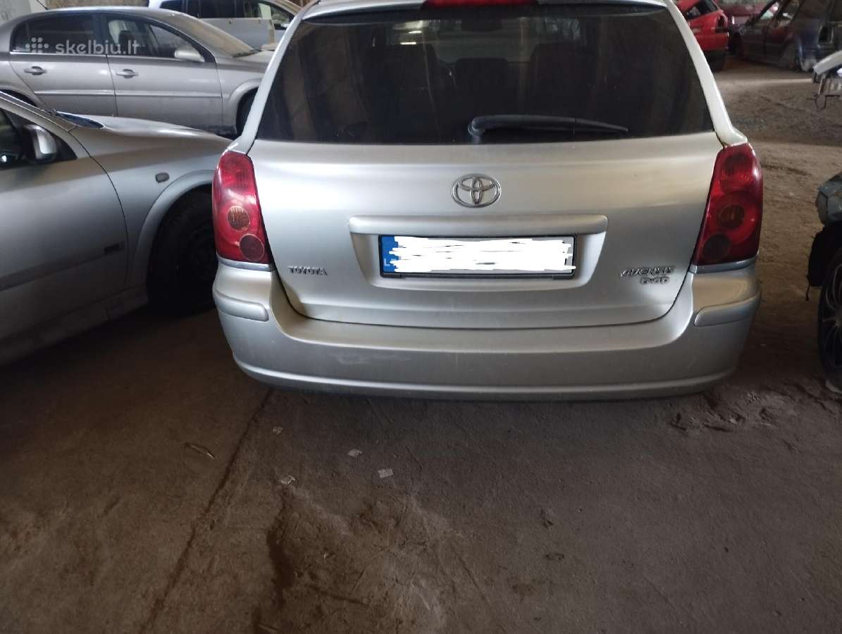 Toyota Avensis 2.2dyzel. Dalimis ! - nuotraukos Nr. 2