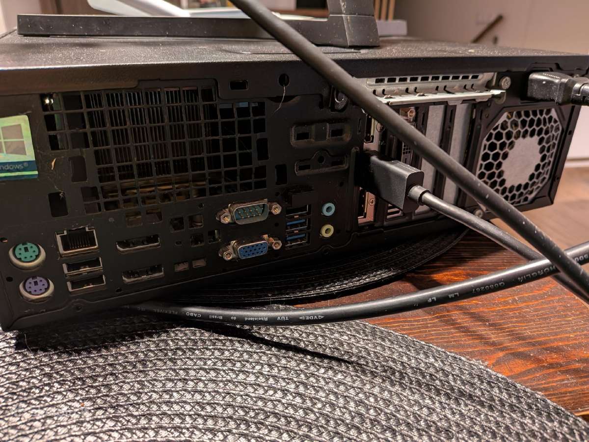 Hp Elitedesk i5/rtx1050ti 4gb/8gb/512 SSD/24" LED - nuotraukos Nr. 4