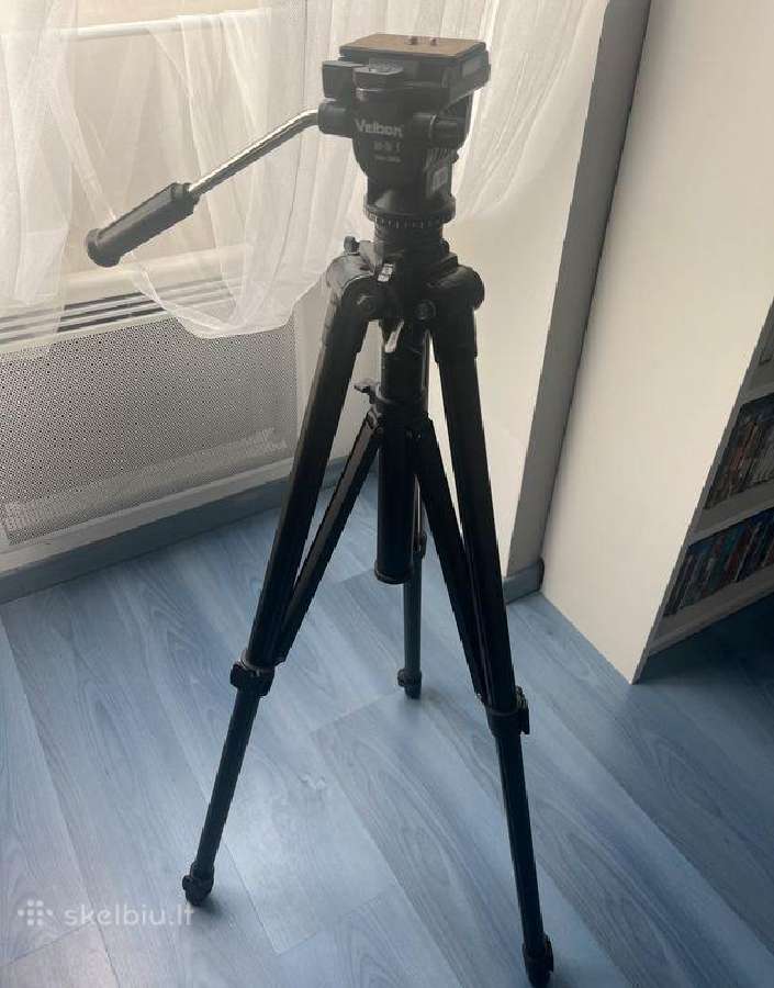 Velbon Dv-7000n video trikojis su Ph-368 galvute