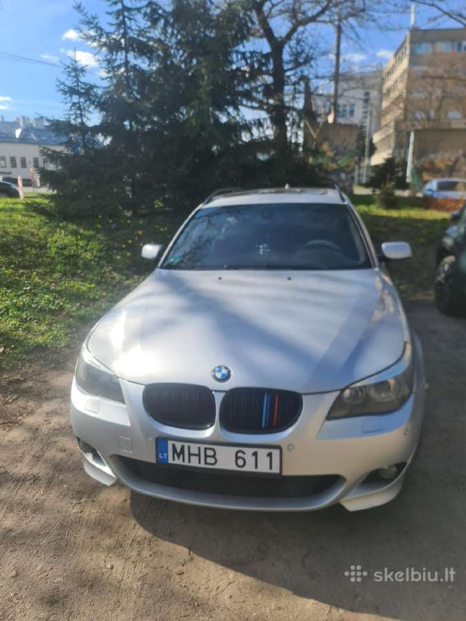 Parduodu gyva mylėta mašina.