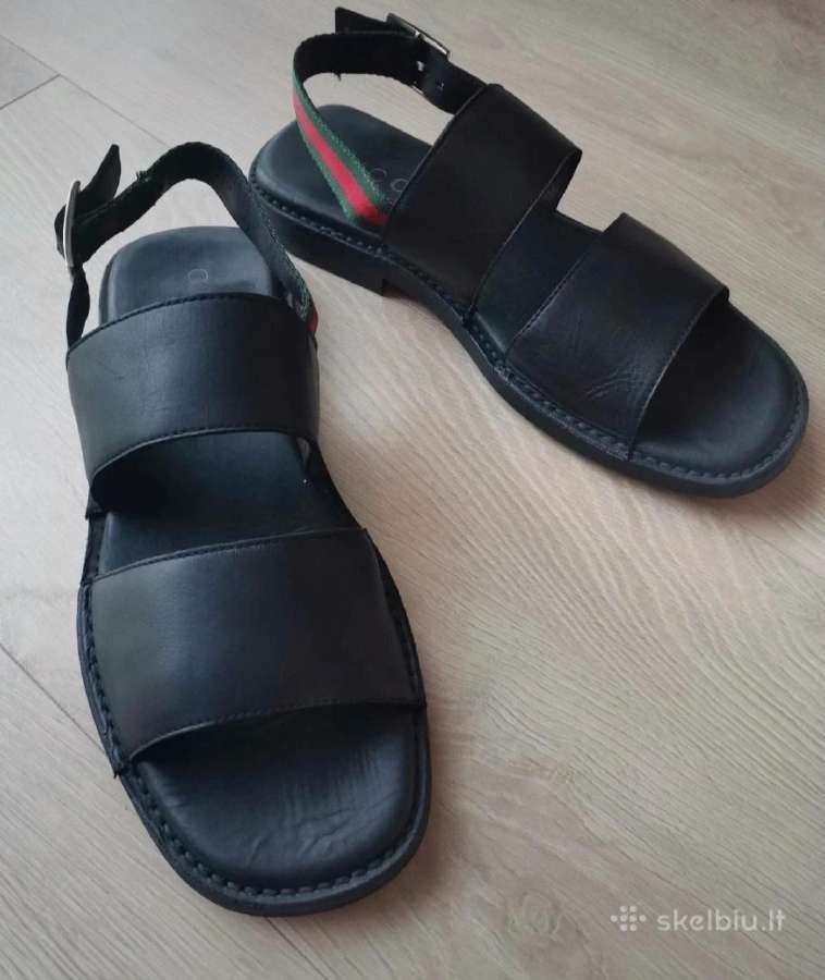 Gucci basutes