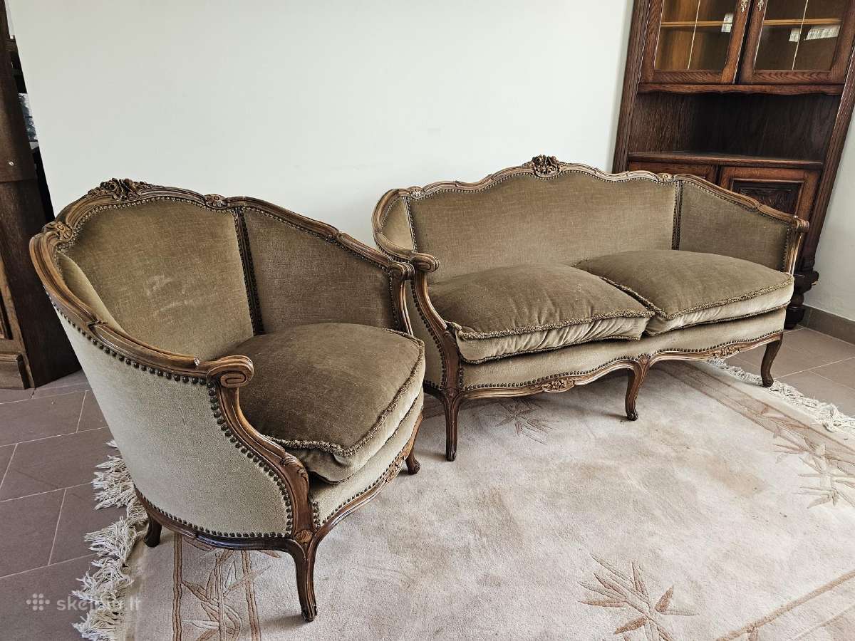 Sofa. Kanapa su foteliu.