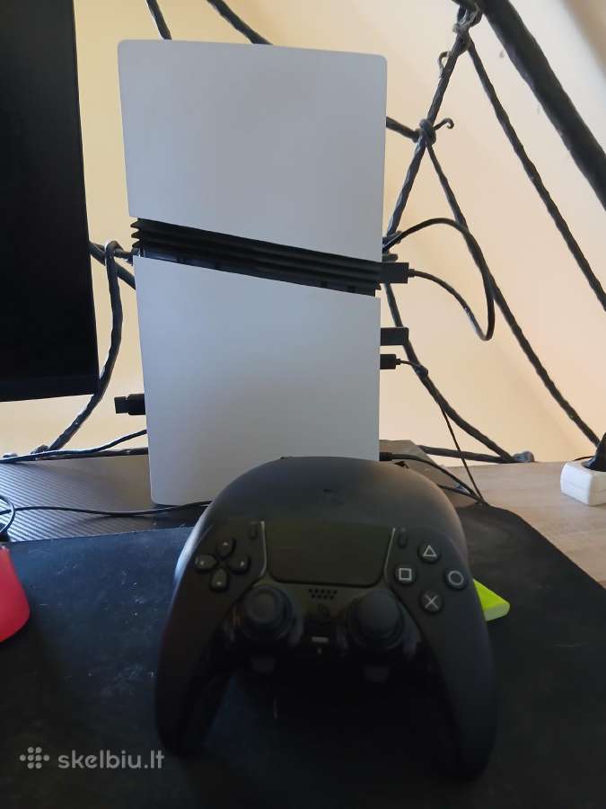 Ps5 pro + dualsens egde pultelis