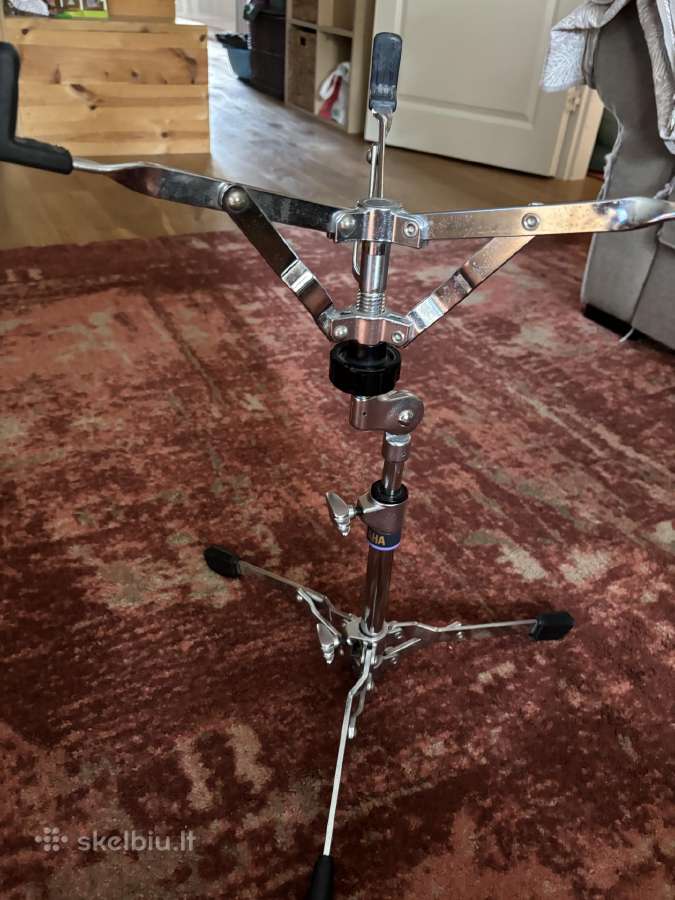 Yamaha Cs650a snare stand