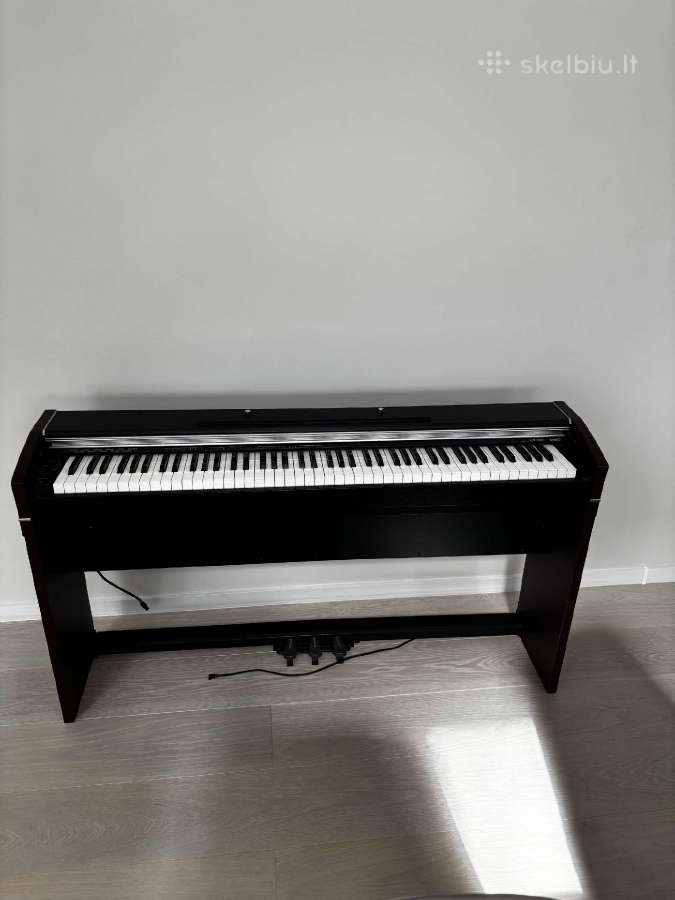 Casio Privia Px-700 skaitmeninis pianinas