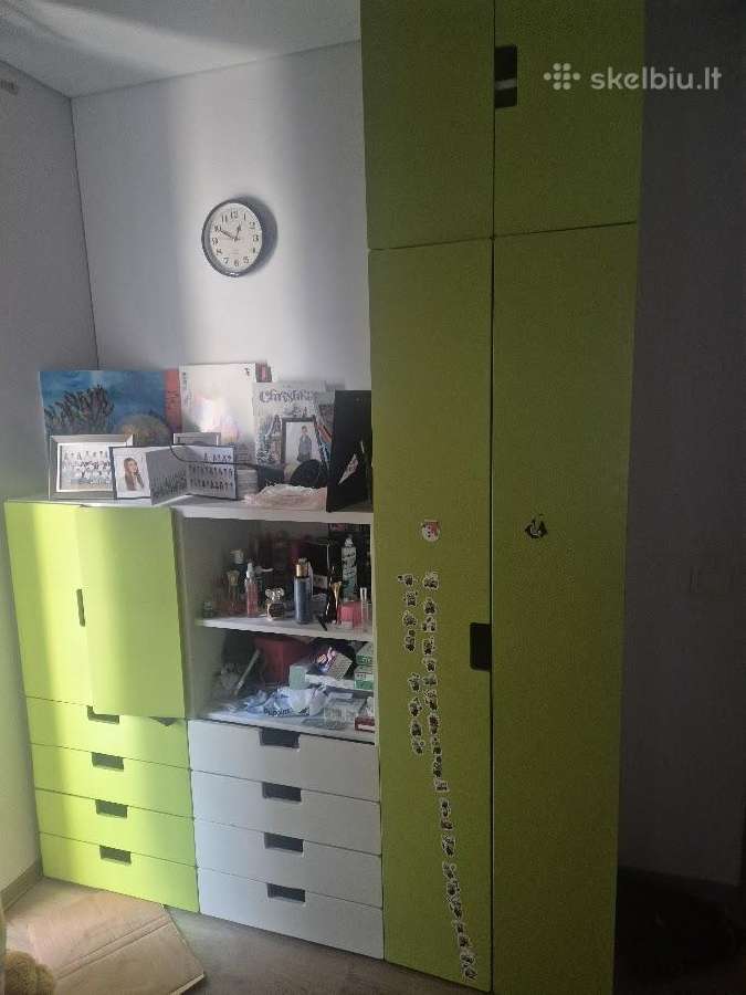 Dovanoju vaikų kambario spintą