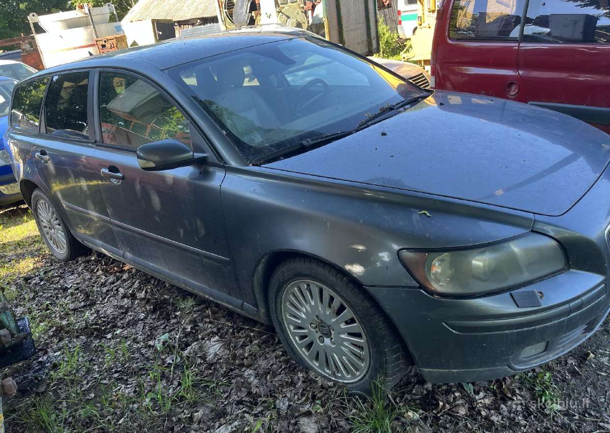 Volvo V50