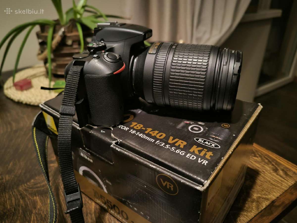 Nikon D5500 + Af-s Dx Nikkor Vr 18-140 3.5-5.6g Ed - nuotraukos Nr. 7
