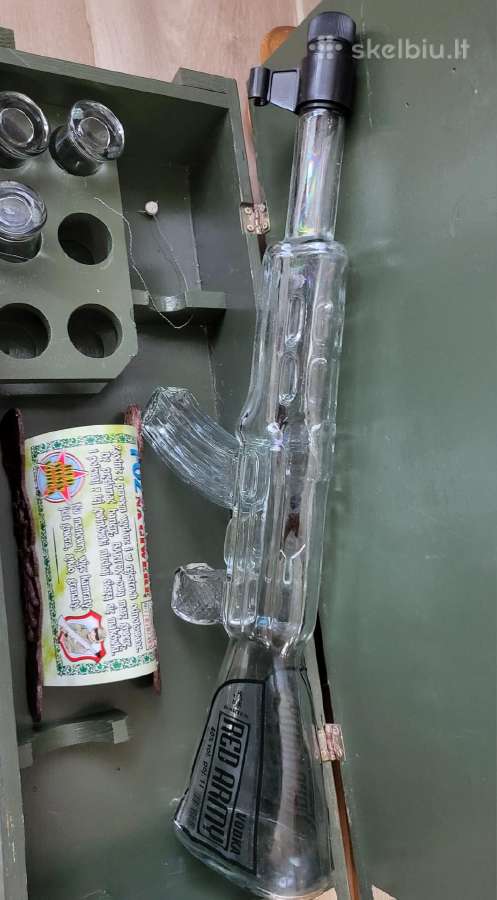 Butelis-automatas „Red Army Kalashnikov“ su medine - nuotraukos Nr. 3