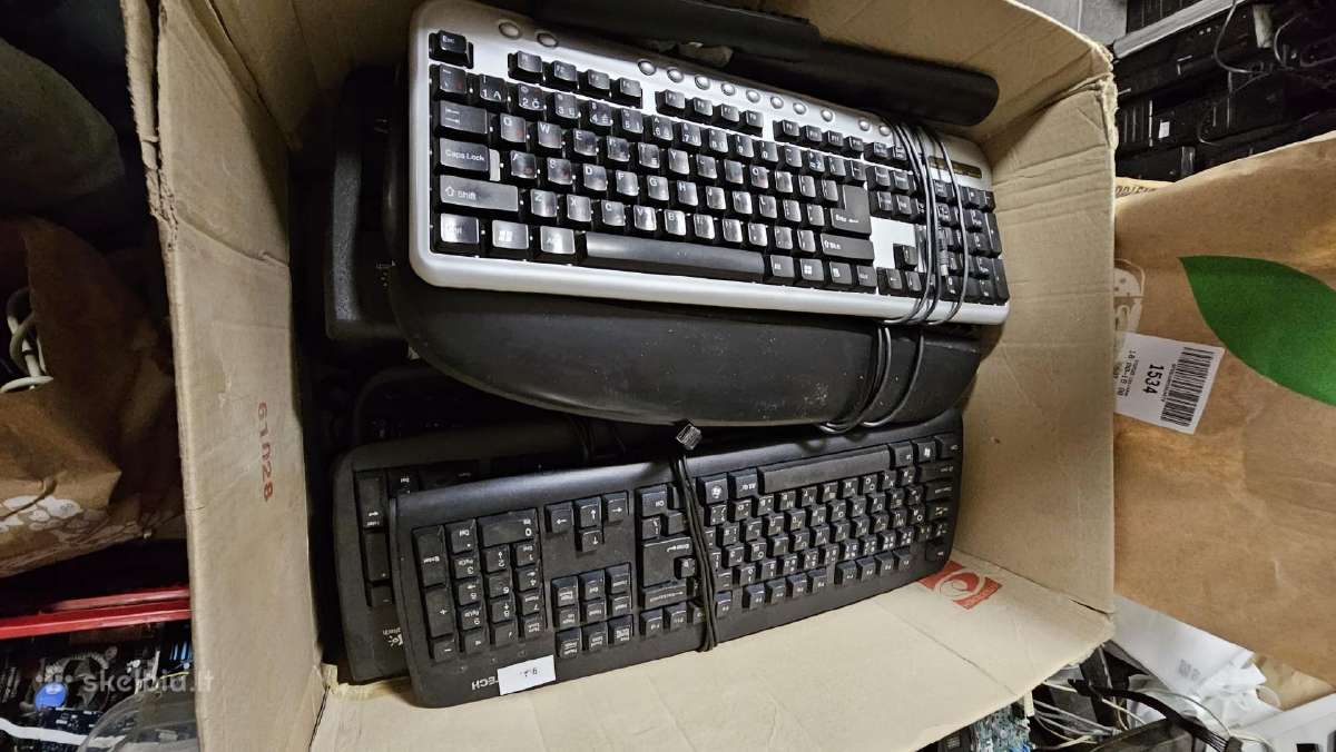 Naudotos kompiuterinės technikos komplektas - nuotraukos Nr. 6