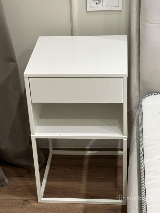 Parduodu 2 Ikea naktinius staliukus - nuotraukos Nr. 2