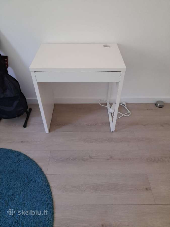Micke Ikea rašomas stalas