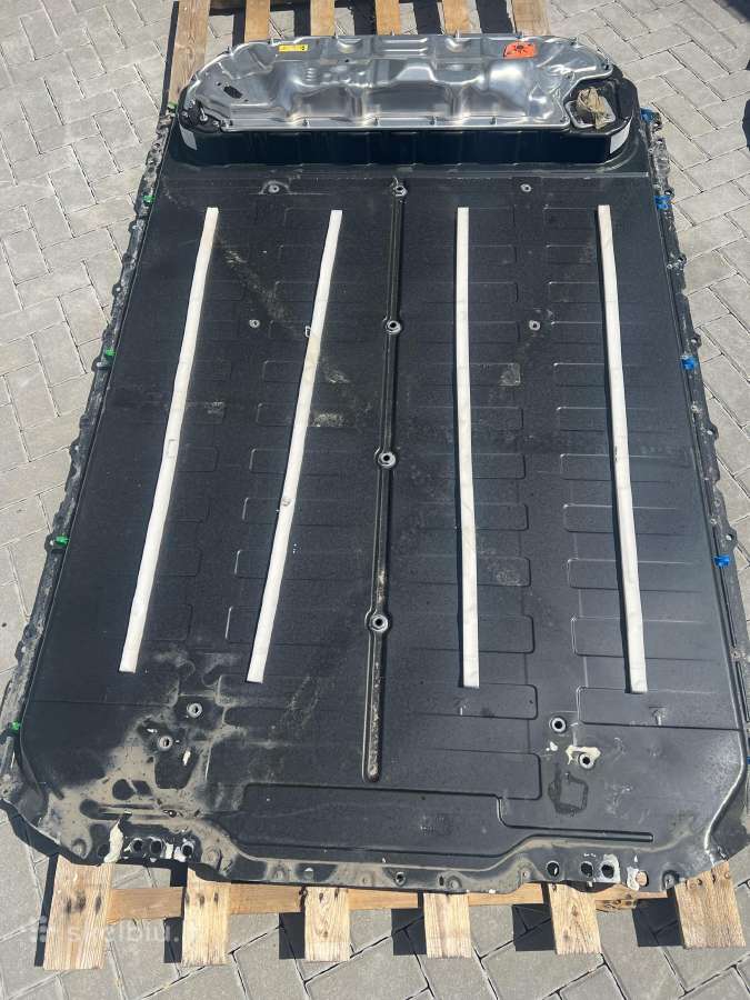Tesla model 3/y baterija 82kw - nuotraukos Nr. 2