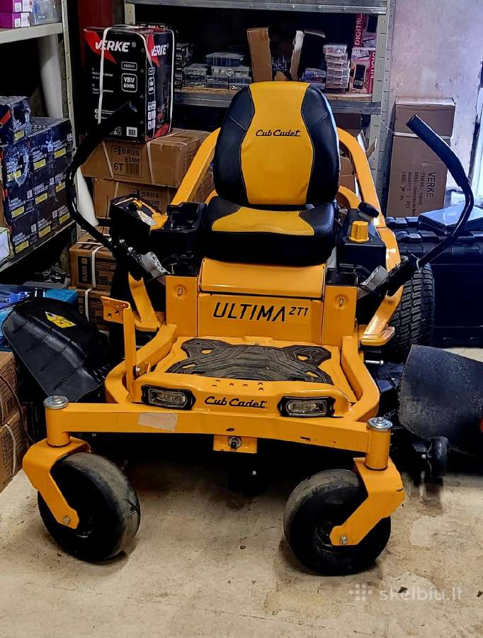Cub Cadet Zt1