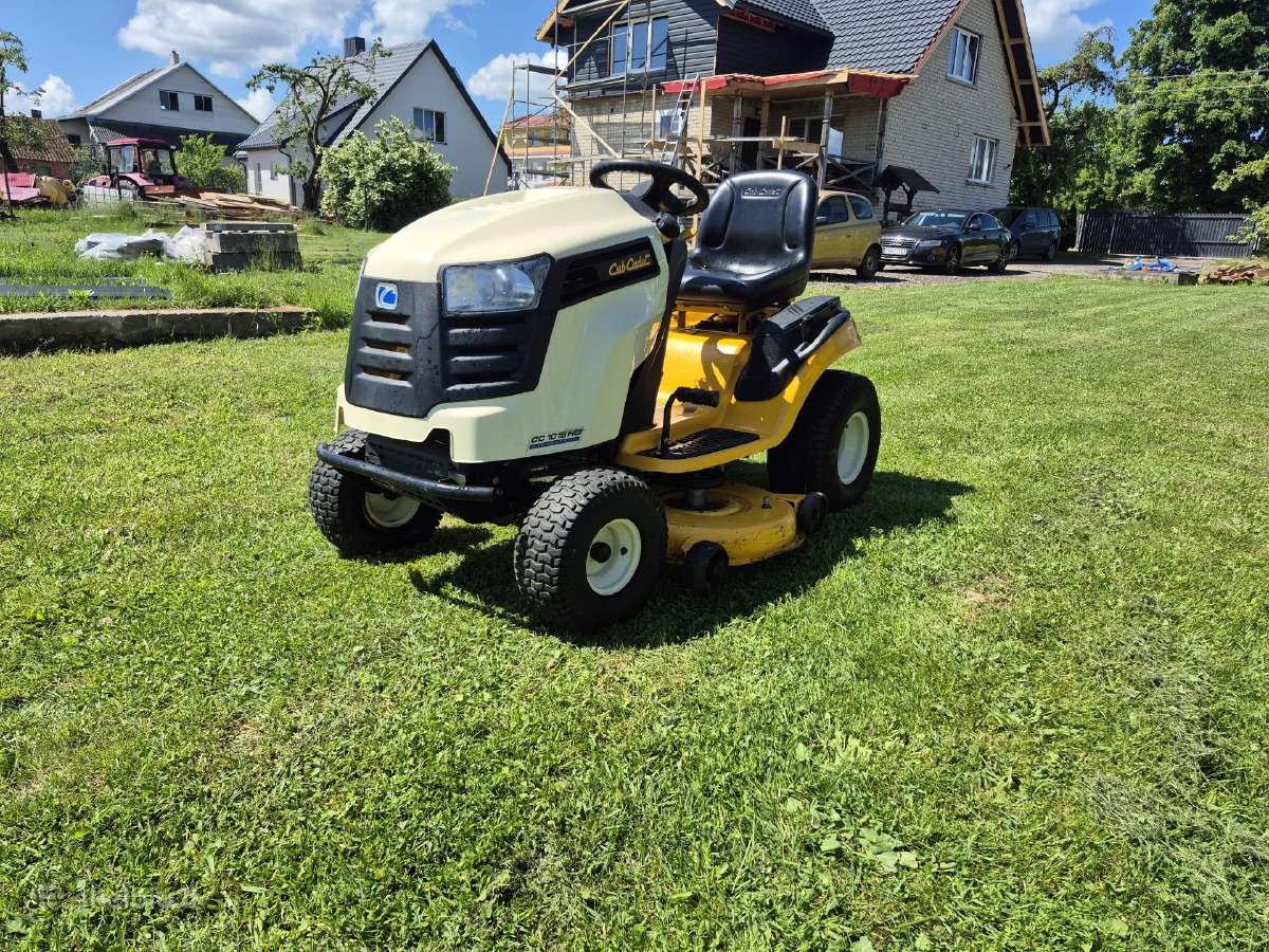Sodo traktoriukas cub cadet - nuotraukos Nr. 2