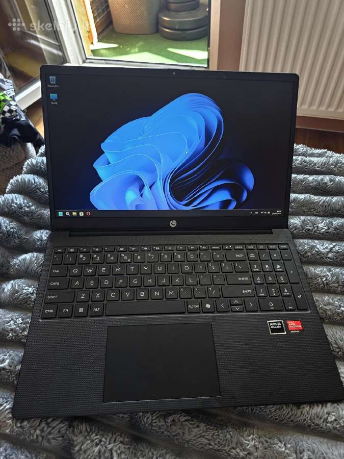 Hp Laptop 15-fc0067ny