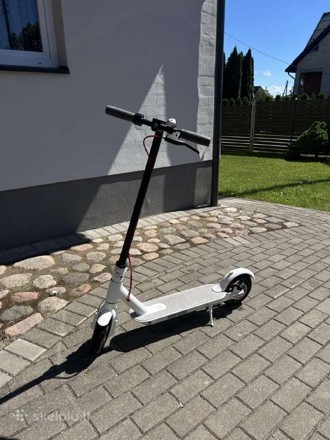 Elektriniai paspirtukai. Xiaomi M365 Mi