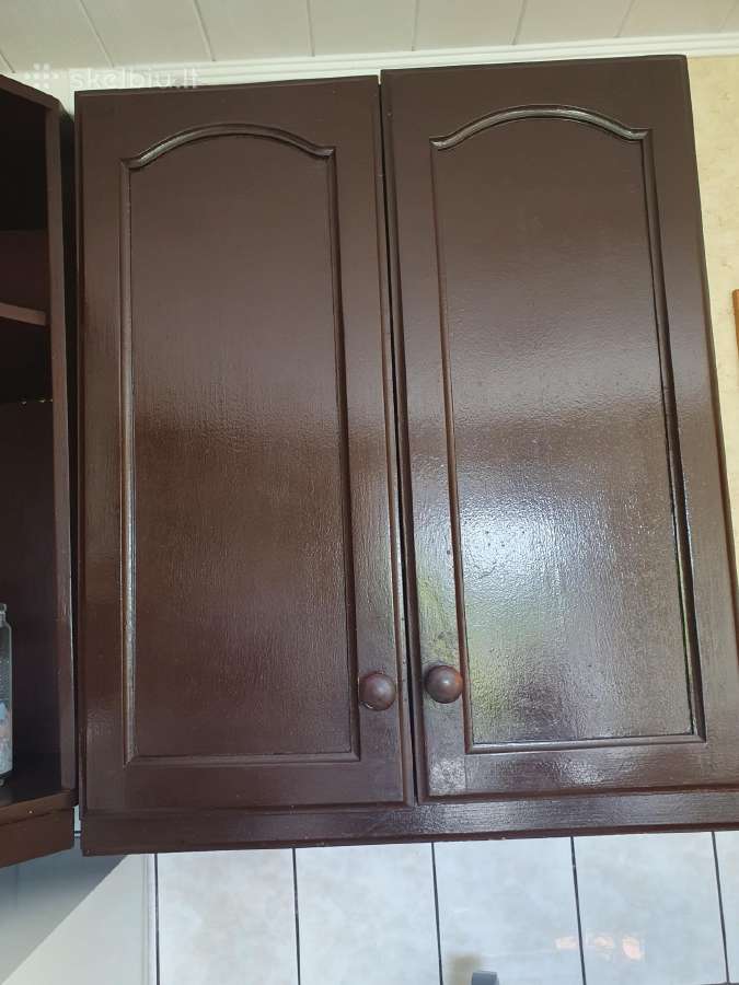 Dovanojamos virtuvinės spintelės