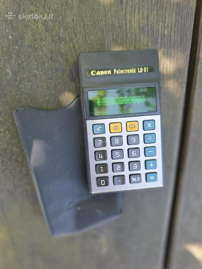 Antikvarinė elektroninė skaičiavimo mašinėlė Canon