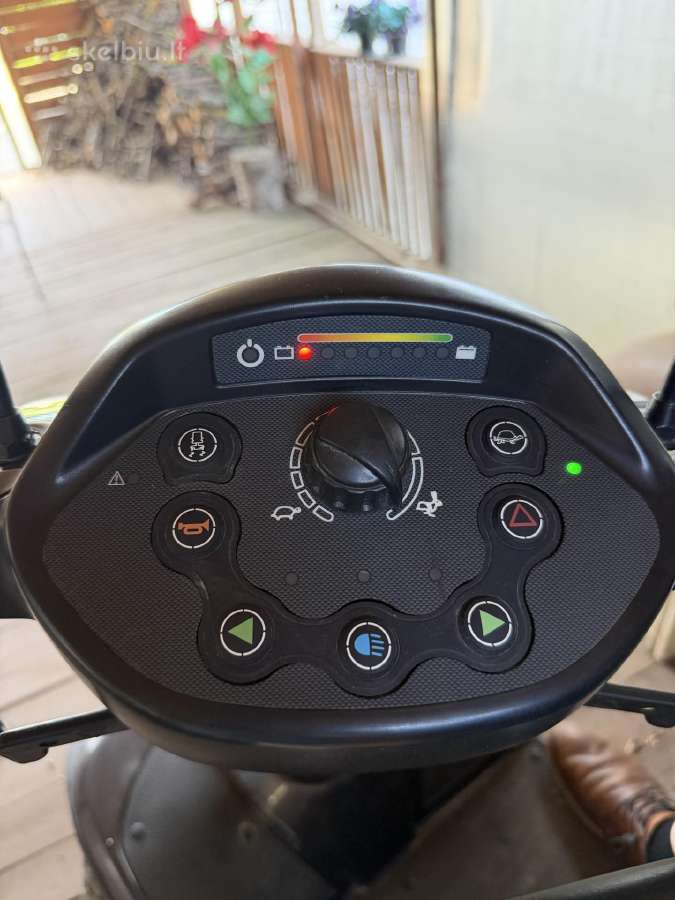 Invacare neįgaliojo elektrinis skuteris - nuotraukos Nr. 8