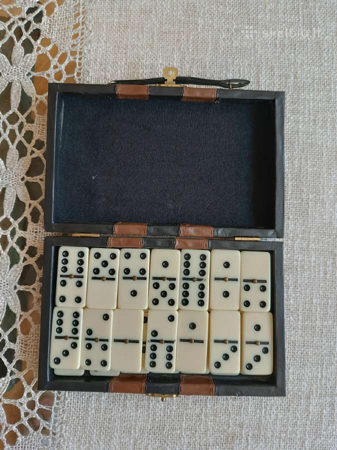 Tarybinis žaidimas Domino - nuotraukos Nr. 2