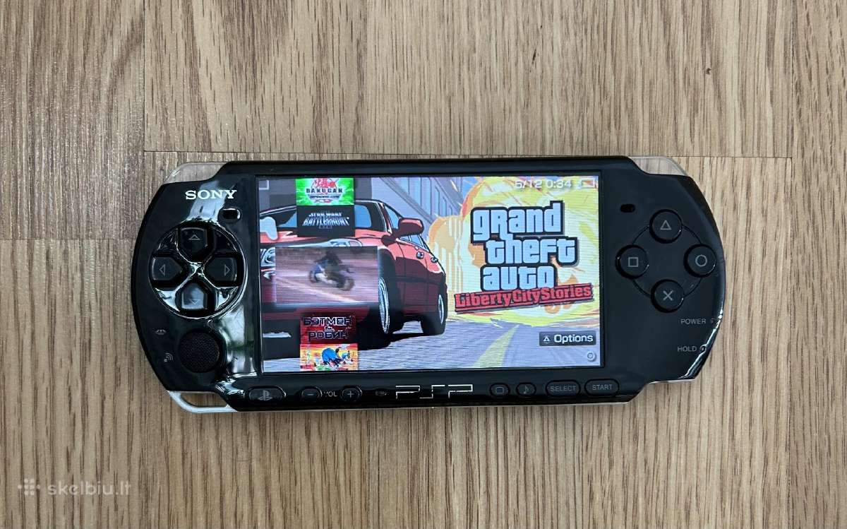 PSP 3000 + 66 zaidimai! - nuotraukos Nr. 2