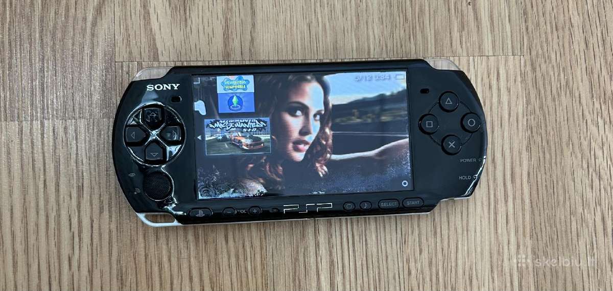 PSP 3000 + 66 zaidimai! - nuotraukos Nr. 5
