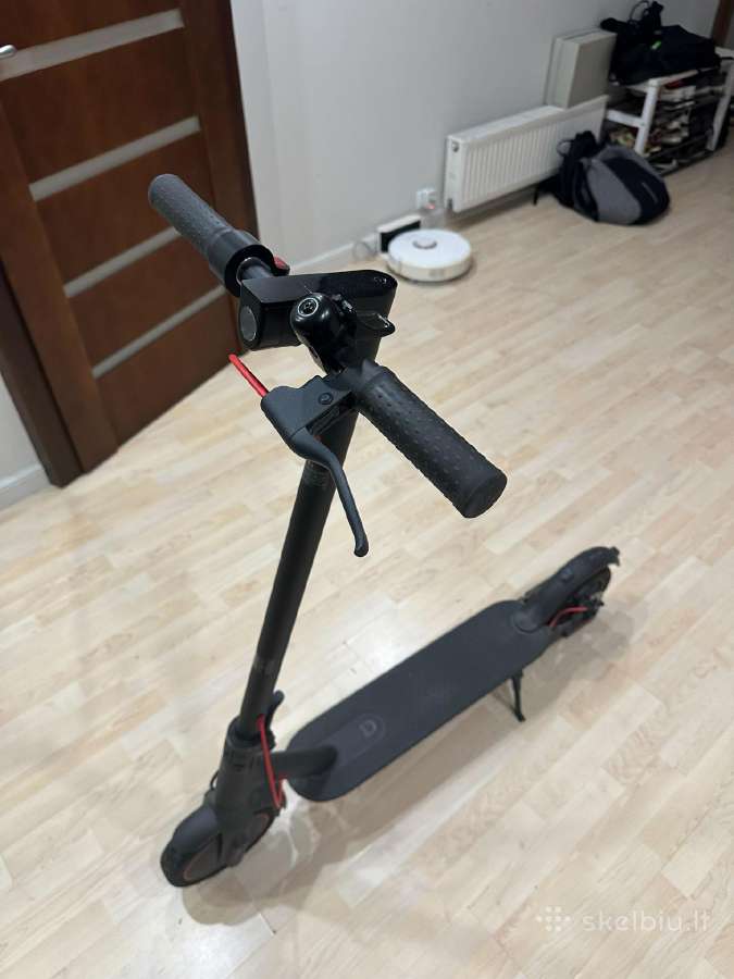 Xiaomi Mi Electric Scooter Pro (1st gen)