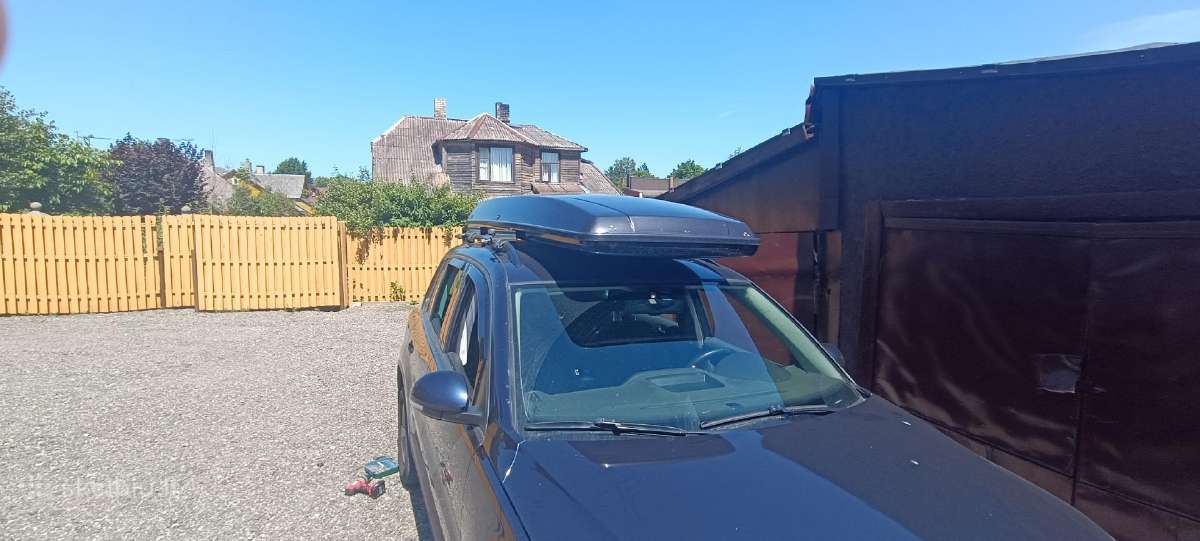 Parduodama stogo bagažinė Skiguard 950.