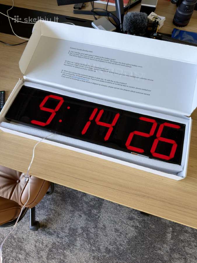 Skaitmeninis sienos laikrodis Chkosda