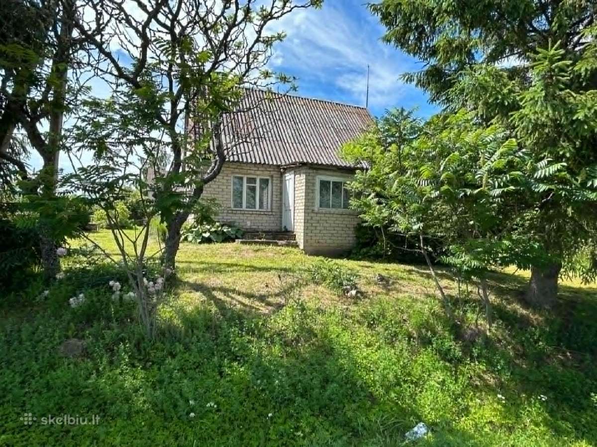 Atoki sodyba Papalazdijų I kaime, 4 km nuo Lazdijų