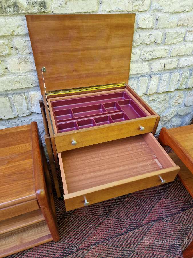 Vintažiniai mid century tikmedžio staliukai - nuotraukos Nr. 11