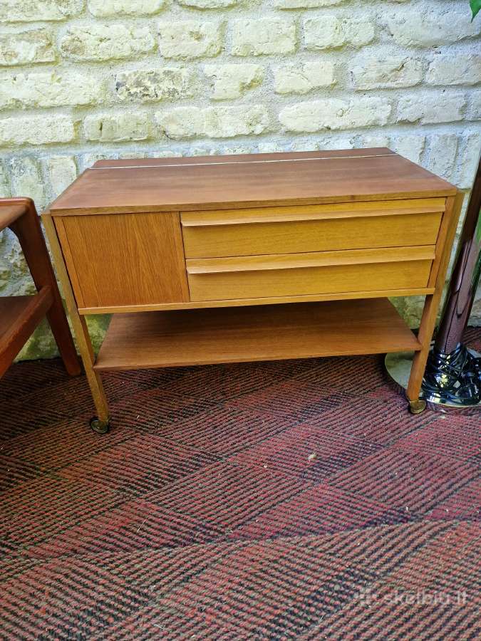 Vintažiniai mid century tikmedžio staliukai - nuotraukos Nr. 19