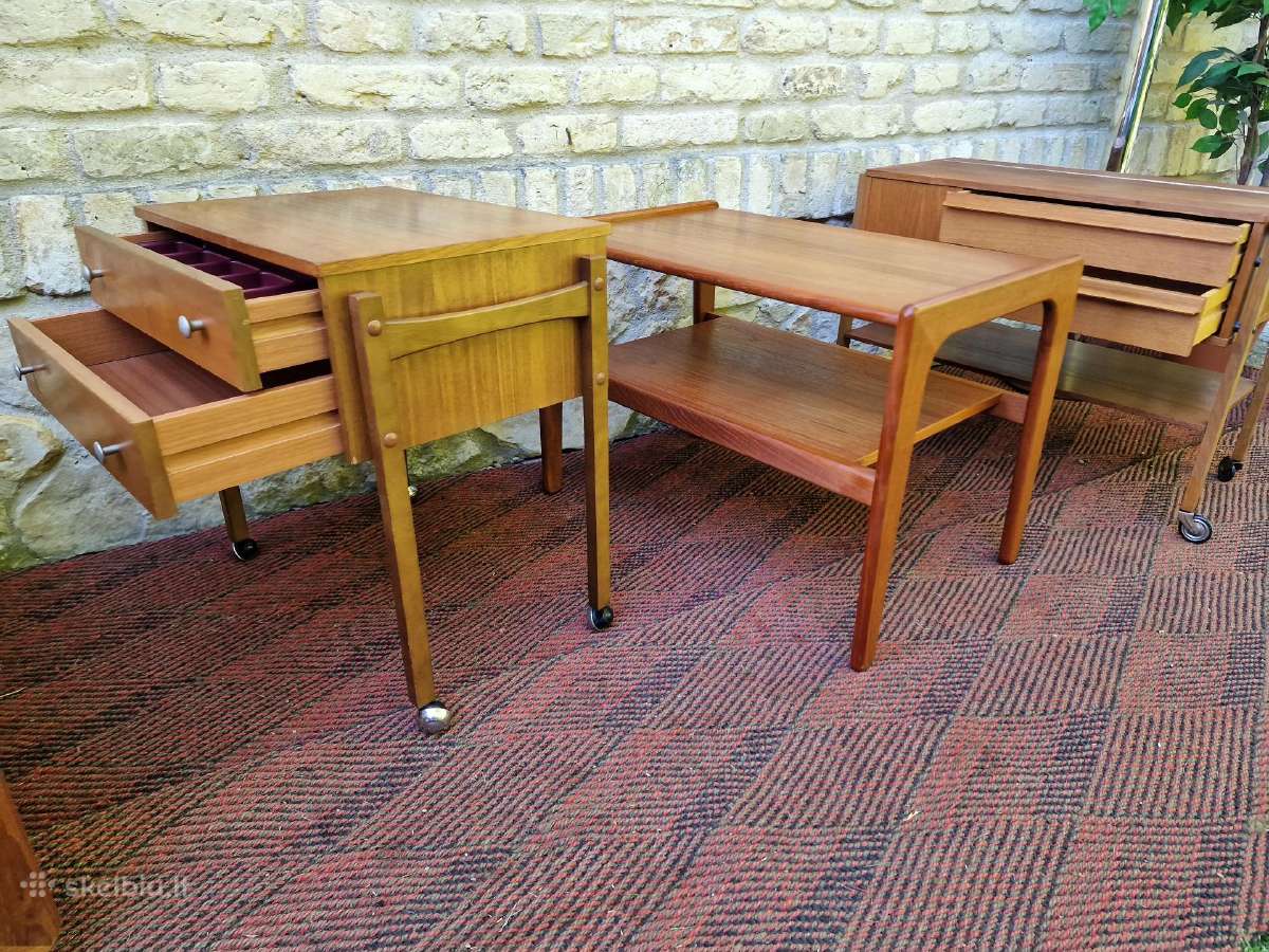Vintažiniai mid century tikmedžio staliukai - nuotraukos Nr. 28