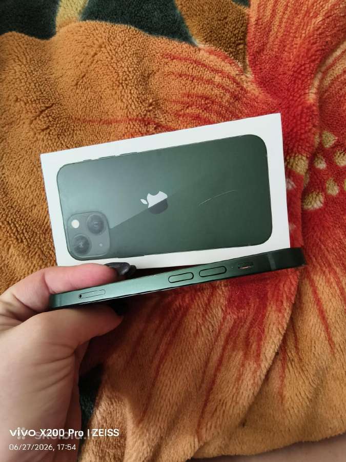 iPhone 13 mini