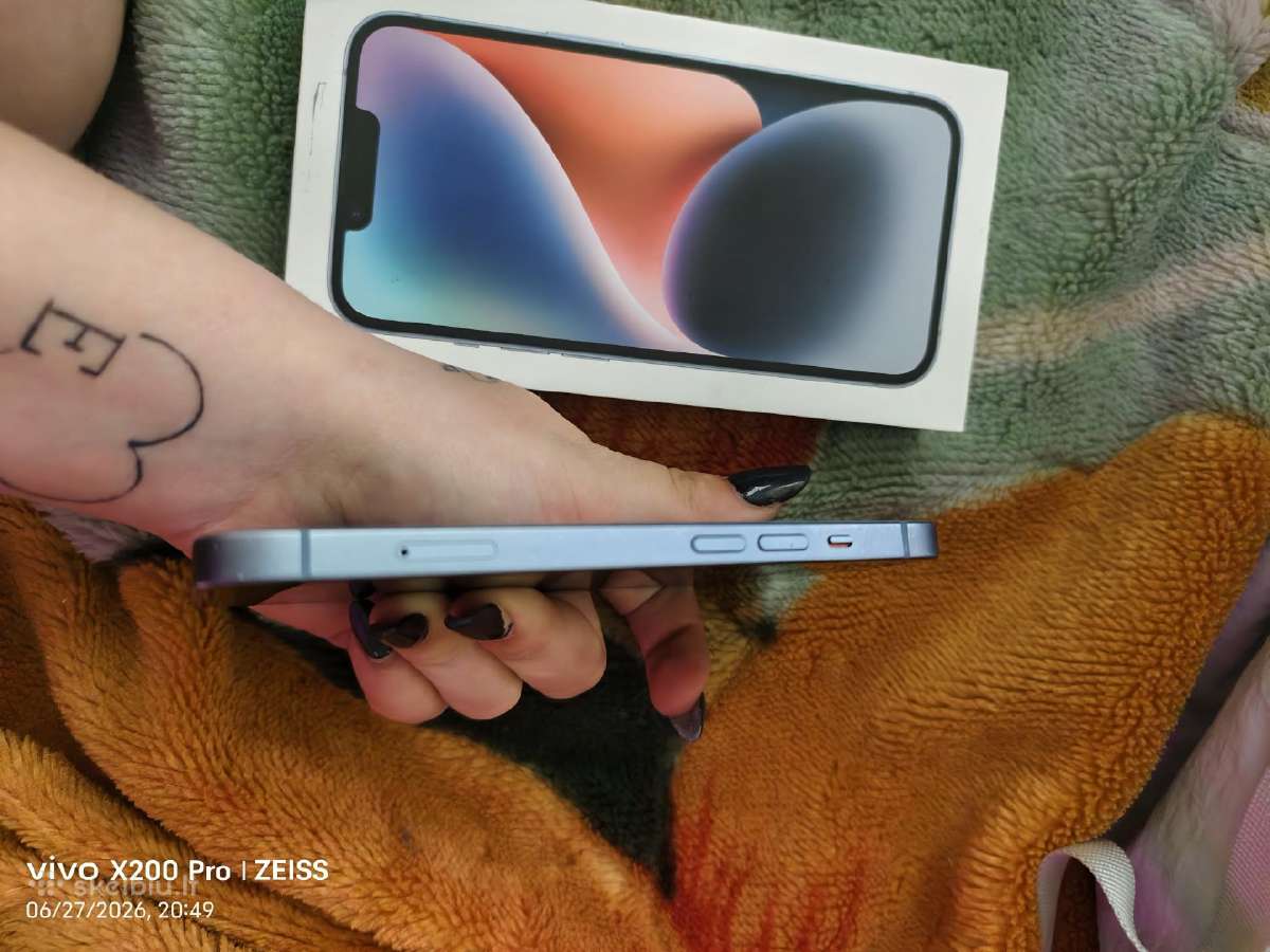 iPhone 14