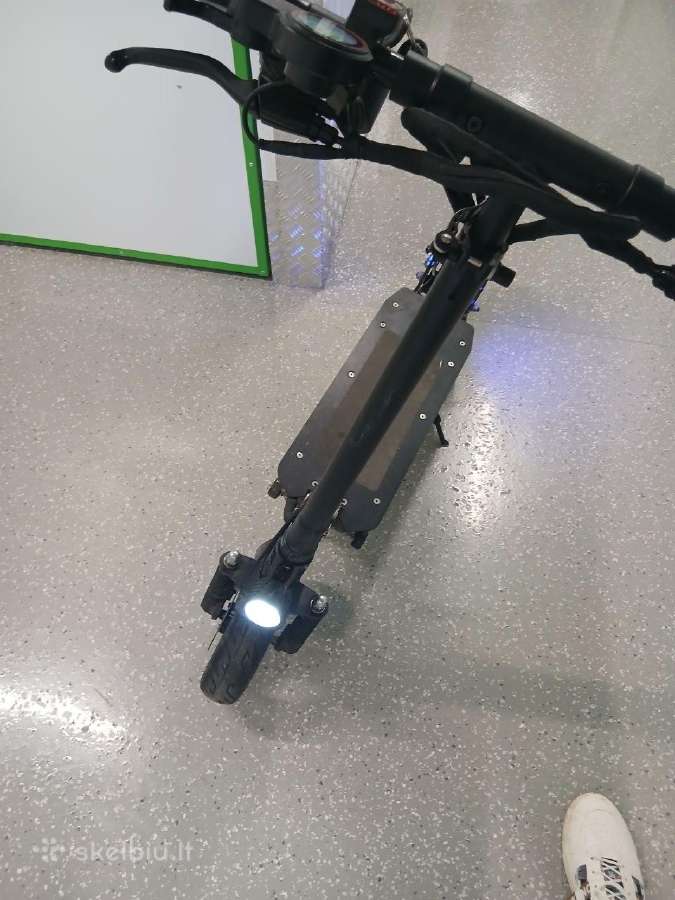 Galingas elektrinis paspirtukas Beaster 1000w - nuotraukos Nr. 7