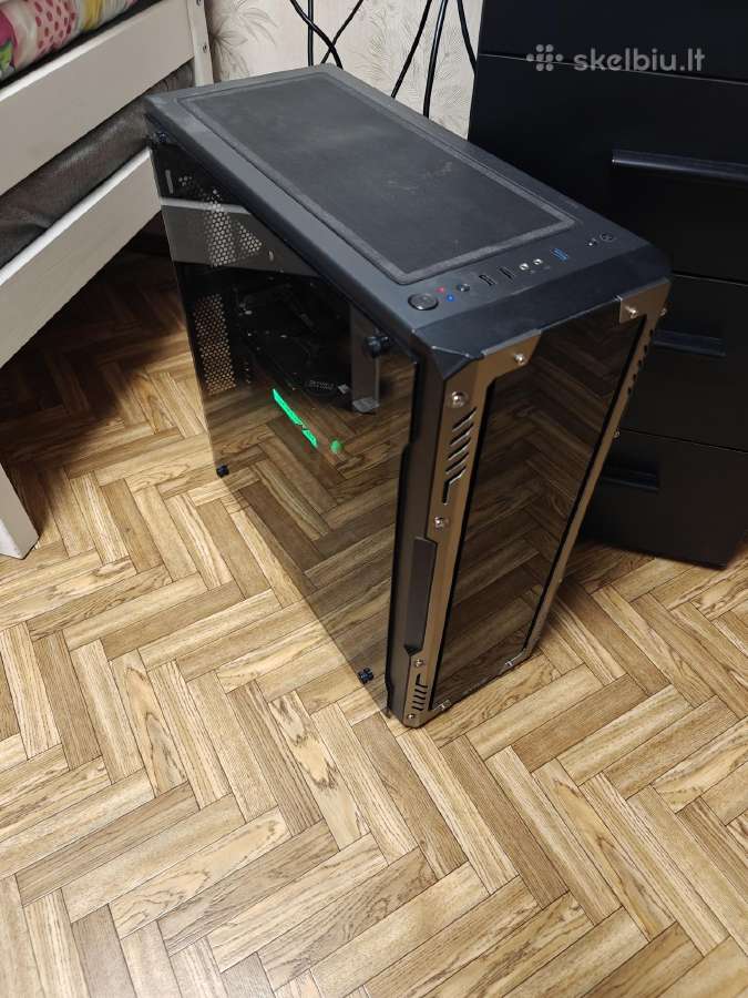 Amd Ryzen 5 1500x, RAM: 8gb, Gtx 1060 + monitoriu
