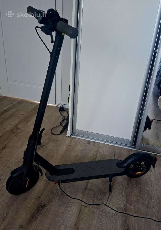 „Xiaomi Mi Electric Scooter Essential“ elektrinis
