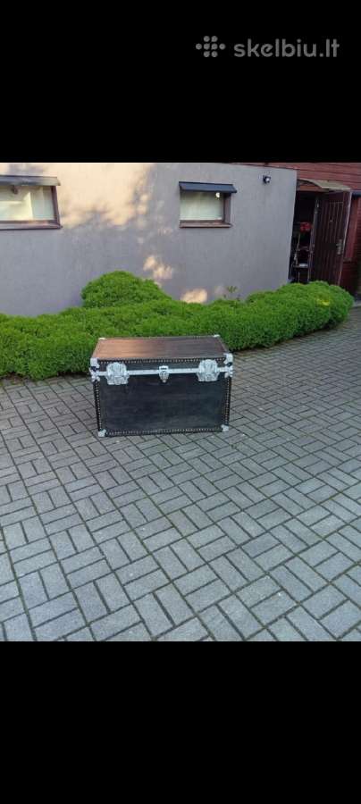 Senovinė atrestauruota didelė sunki graži skrynia - nuotraukos Nr. 4