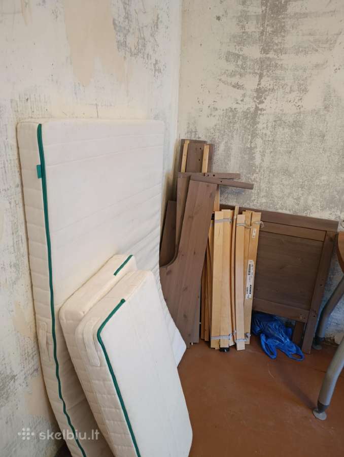 Ikea auganti lova
