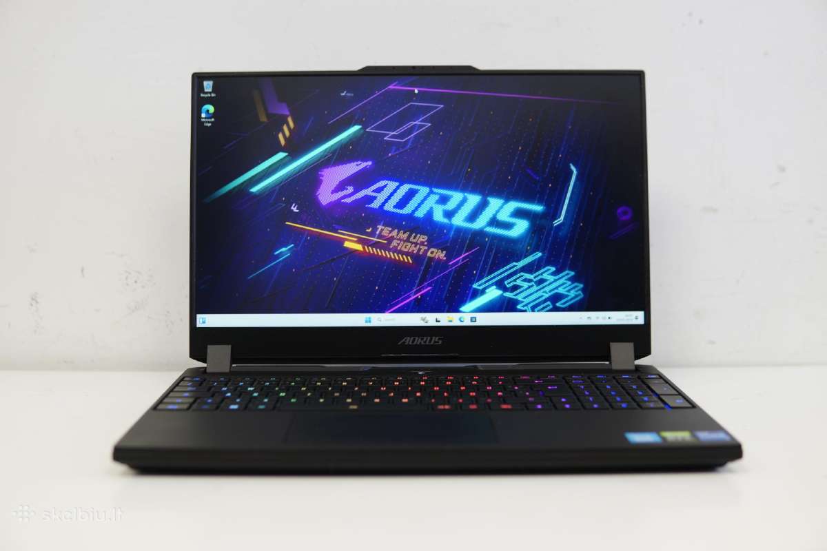 Gigabyte Aorus 15 **Rtx 3080 Ti**