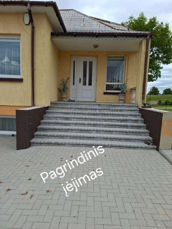 Parduodamas namas Taurageje