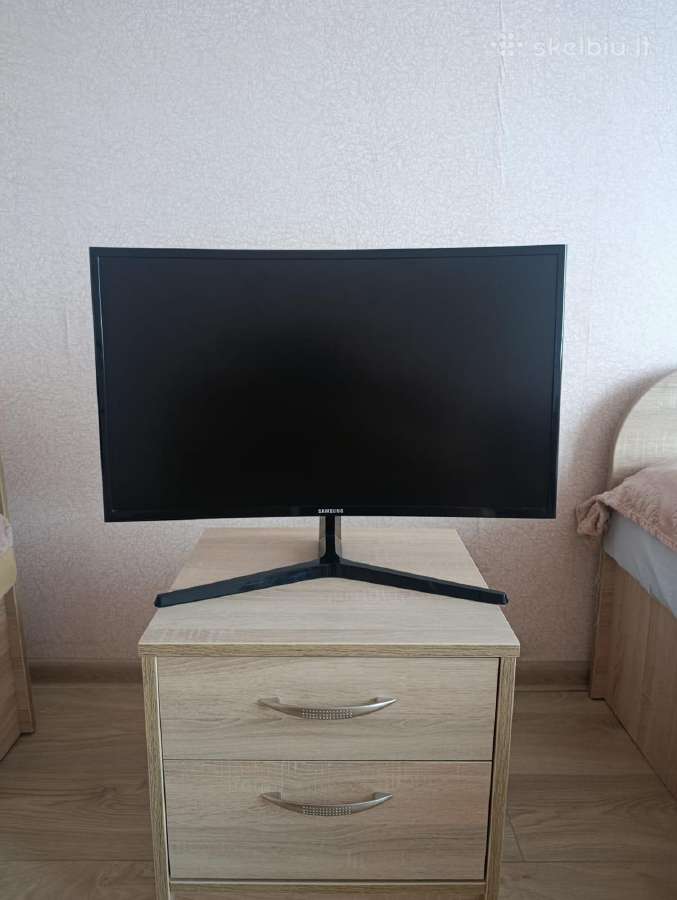 Samsung 27" Curved